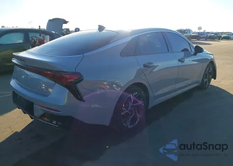 2025 Kia K5 Gt-Line z USA, uszkodzony, nr VIN KNAG64J75S5347861